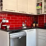 Large, Quiet, Family-friendly Floor Duplex *
