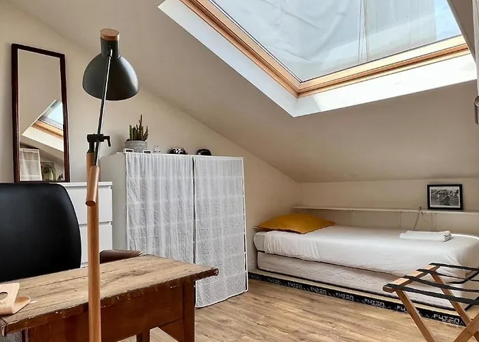 Large, Quiet, Family-friendly Floor Duplex