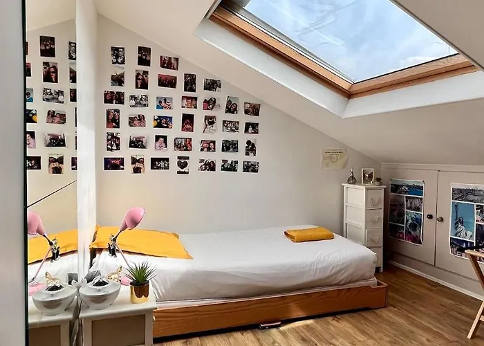 Large, Quiet, Family-friendly Floor Duplex Paris
